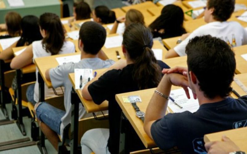 becas