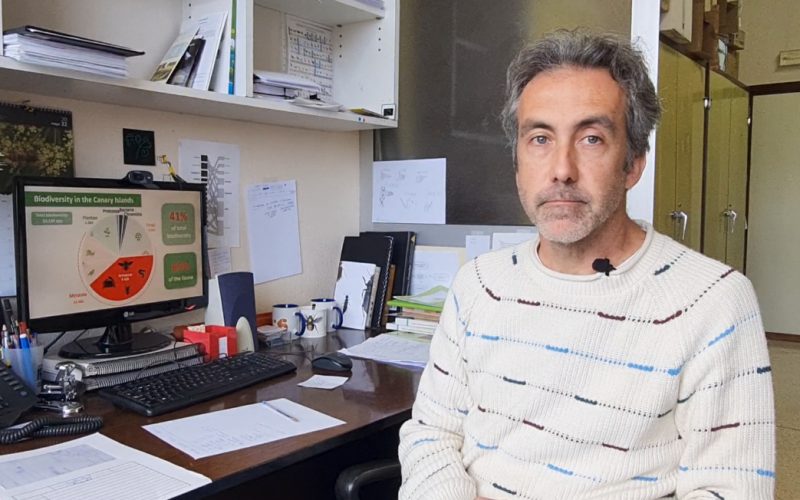 Carlos Ruiz, profesor de Biología en la Universidad de La Laguna