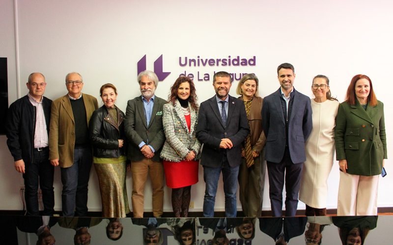 La ULL y Radiotelevisión Canaria crean una catedrá sobre comunicación