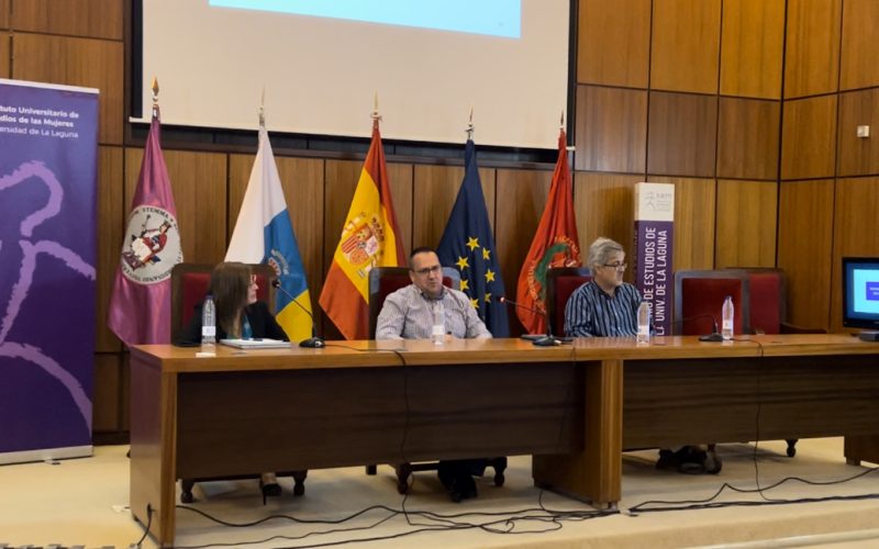 charla sobre el ciberacoso