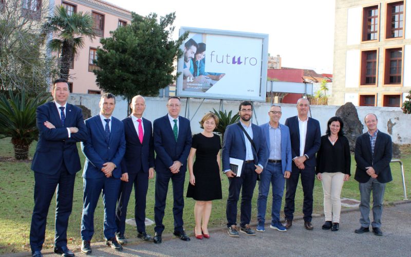 La ULL y Cajasiete renuevan su convenio de colaboración