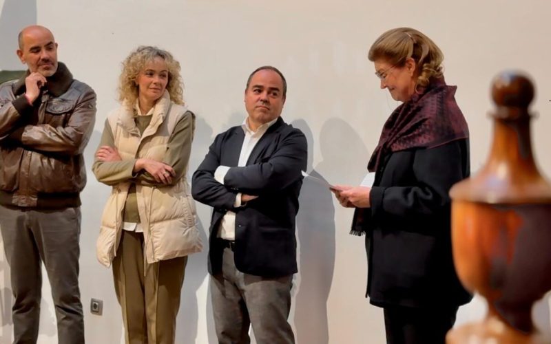 La exposición 'Síntesis' recupera el legado artístico de Martín Chirino