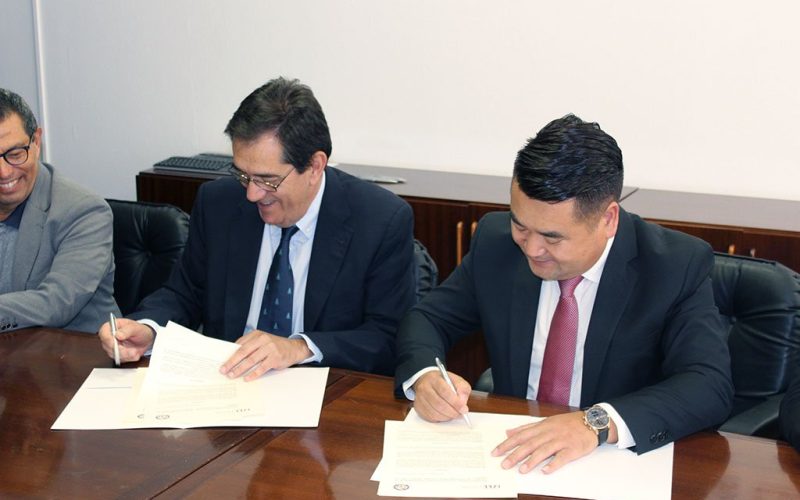 Asociación Socio Cultural Dragón Chino firma convenio con la ULL