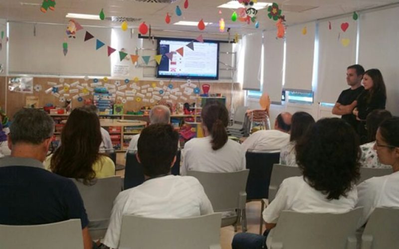 Presentación en el HUC de la Plataforma Colaborativa Profesional de Educación Hospitalaria