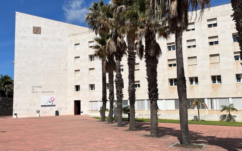Facultad Física y Matemáticas