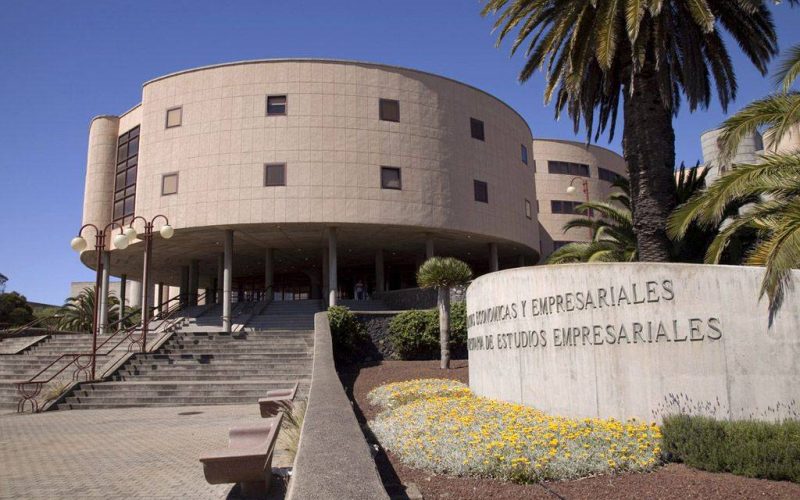 facultad-economia-empresa-turismo