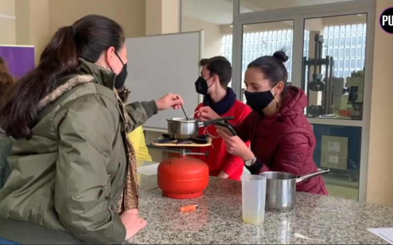 Un taller aborda la creación de cremas: hidratante, medicinal y cacao