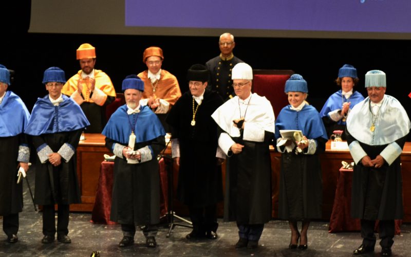 Los «artesanos del arte y de la ciencia», doctores honoris causa por La Laguna