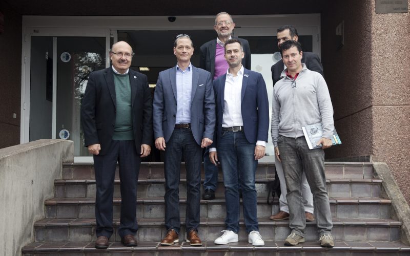 Visita de miembros de la London School of Economics al IAC