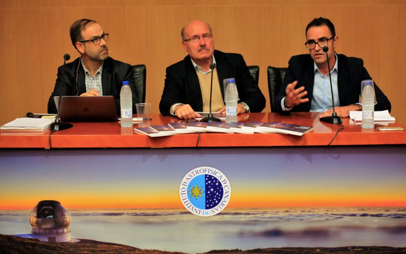 Rueda de prensa en el IAC