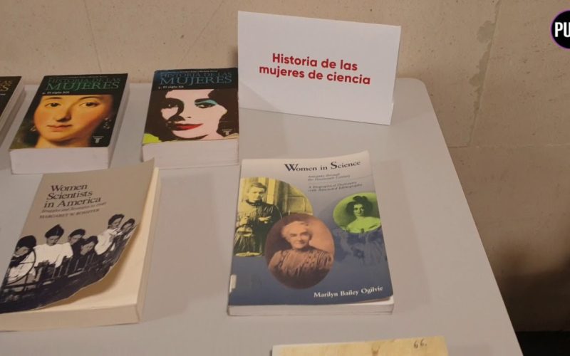 La ULL celebra el Día del Libro con una exposición sobre mujeres en la historia