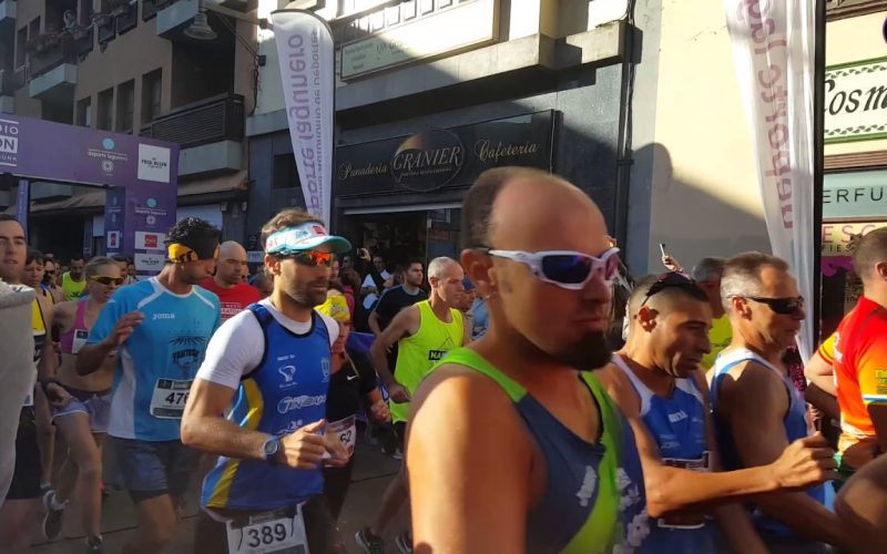 Los héroes anónimos de la XVII Media Maratón Ciudad de La Laguna