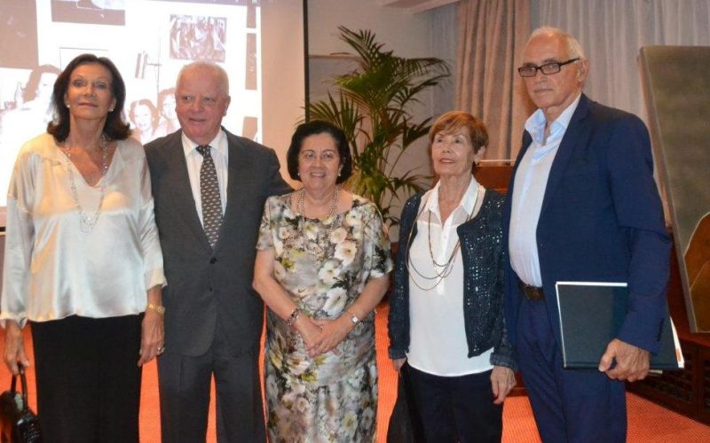Maribel Nazco, protagonista del primer diálogo con los artistas de la Real Academia Canaria de Bellas Artes
