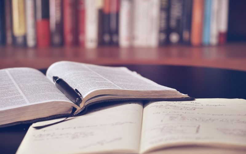 La ULL dedicará el Dia del Libro al papel de las mujeres científicas