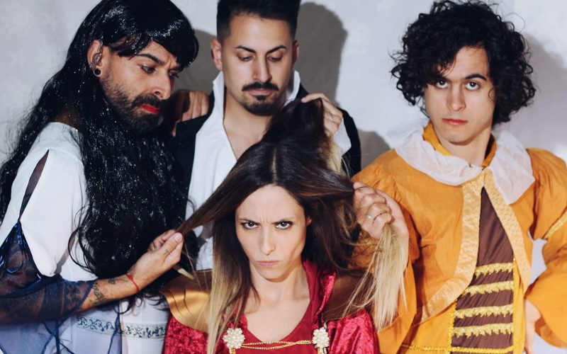 Pazcrani presenta 'Clásicas envidiosas'
