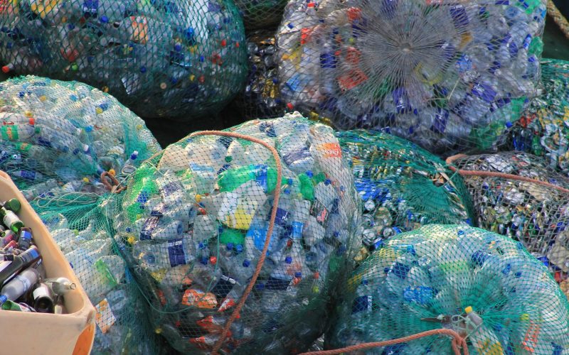plastic-gcc9cee0ed_1920