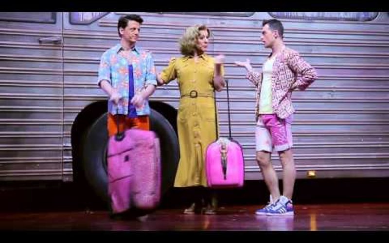 ‘Priscilla, reina del desierto, el musical’ en el Teatro Guimerá