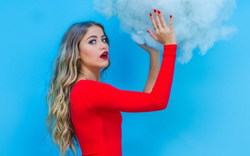 sofia-reyes-2018-billboard-1500