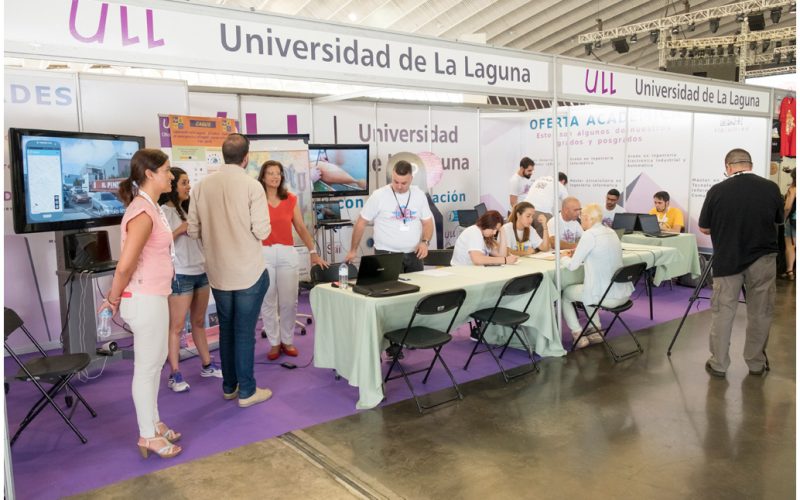 Stand de la ULL en la TLP Tenerife 2016