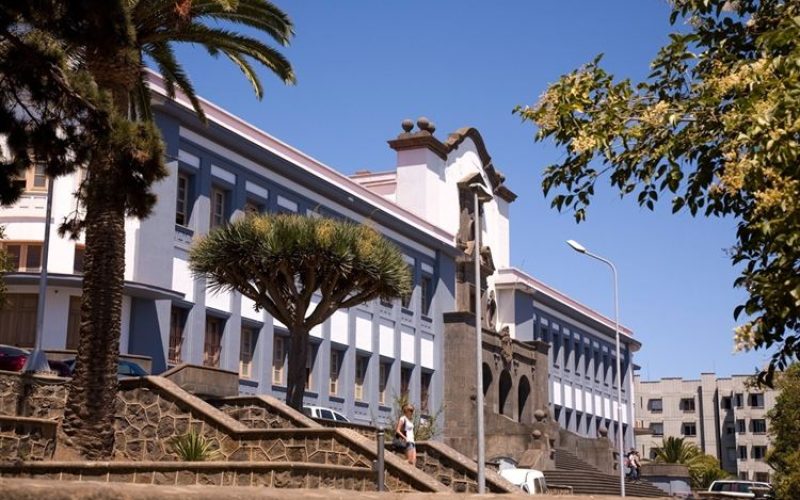 Edificio Central de la Universidad de La Laguna.