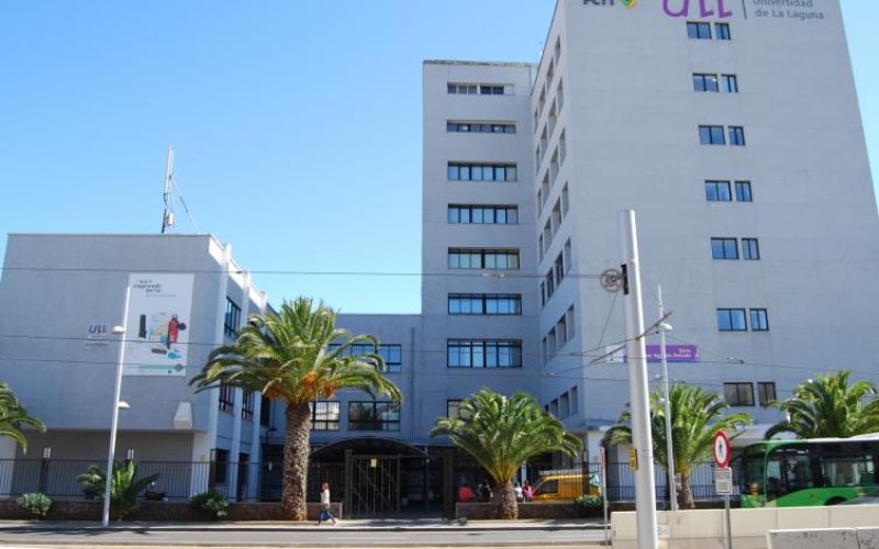 Edificio donde se ubica la FGULL