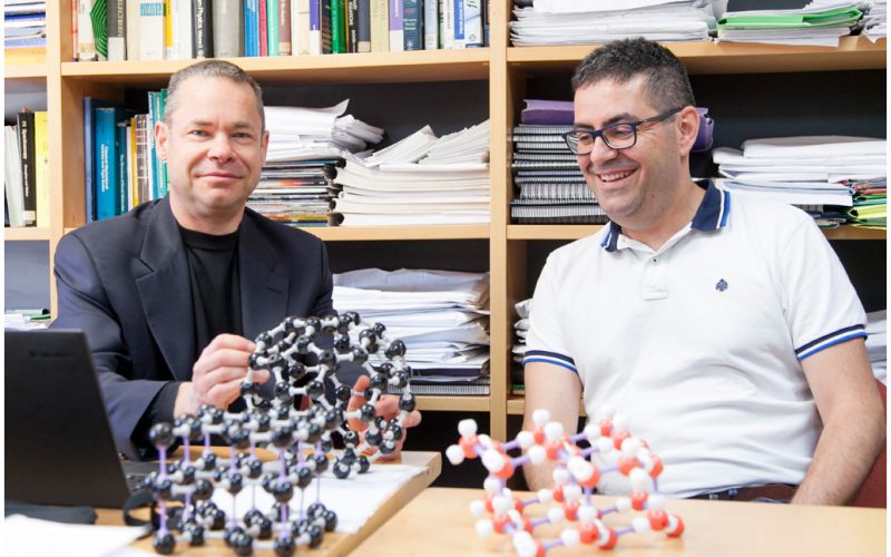 David J. Wales y Javier Hernández Rojas